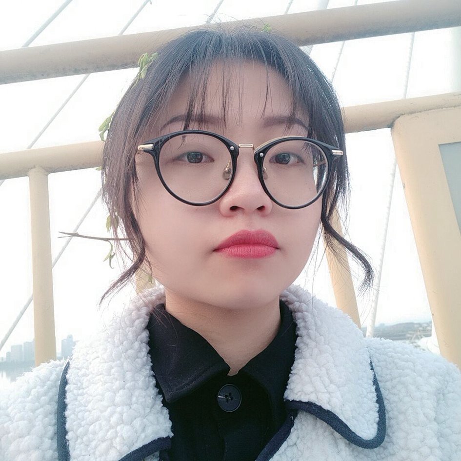 谭 敏(外国语学院,考研至北京师范大学)获得院级三好学生和院级学习成绩优秀奖。考研路上,良好的心态和有序的学习计划是必不可少的,其实考研就是对心志的磨炼,能帮助我们调整心态,勇于面对困难和看不见希望的道路中坚持走下去;同时,利用好每天的时间,做好计划并认真执行。