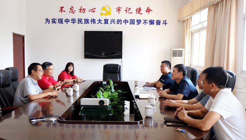 图文提供/刘红伟 赵倩 王春燕 谢建峰 邹冬梅 李楠张楠 刘薇 塔里木物探处 公共事务管理中心